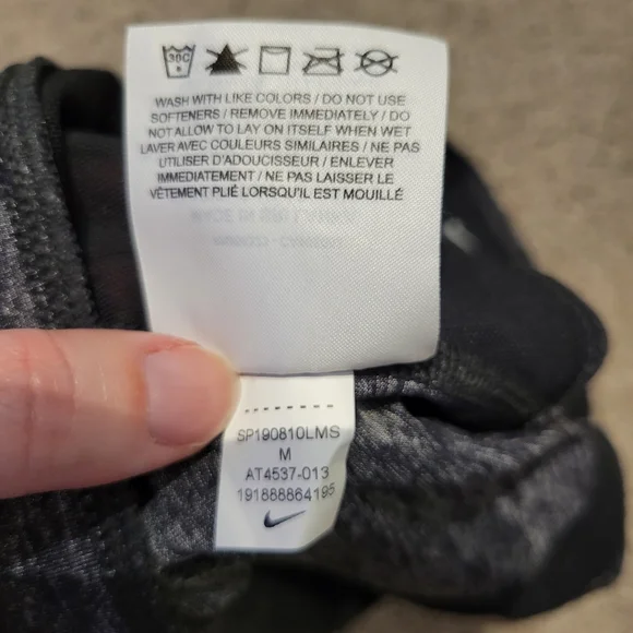 Nike Pro Hypercool Mesh Racerback Cropped Tank Top - Picture 8 of 11